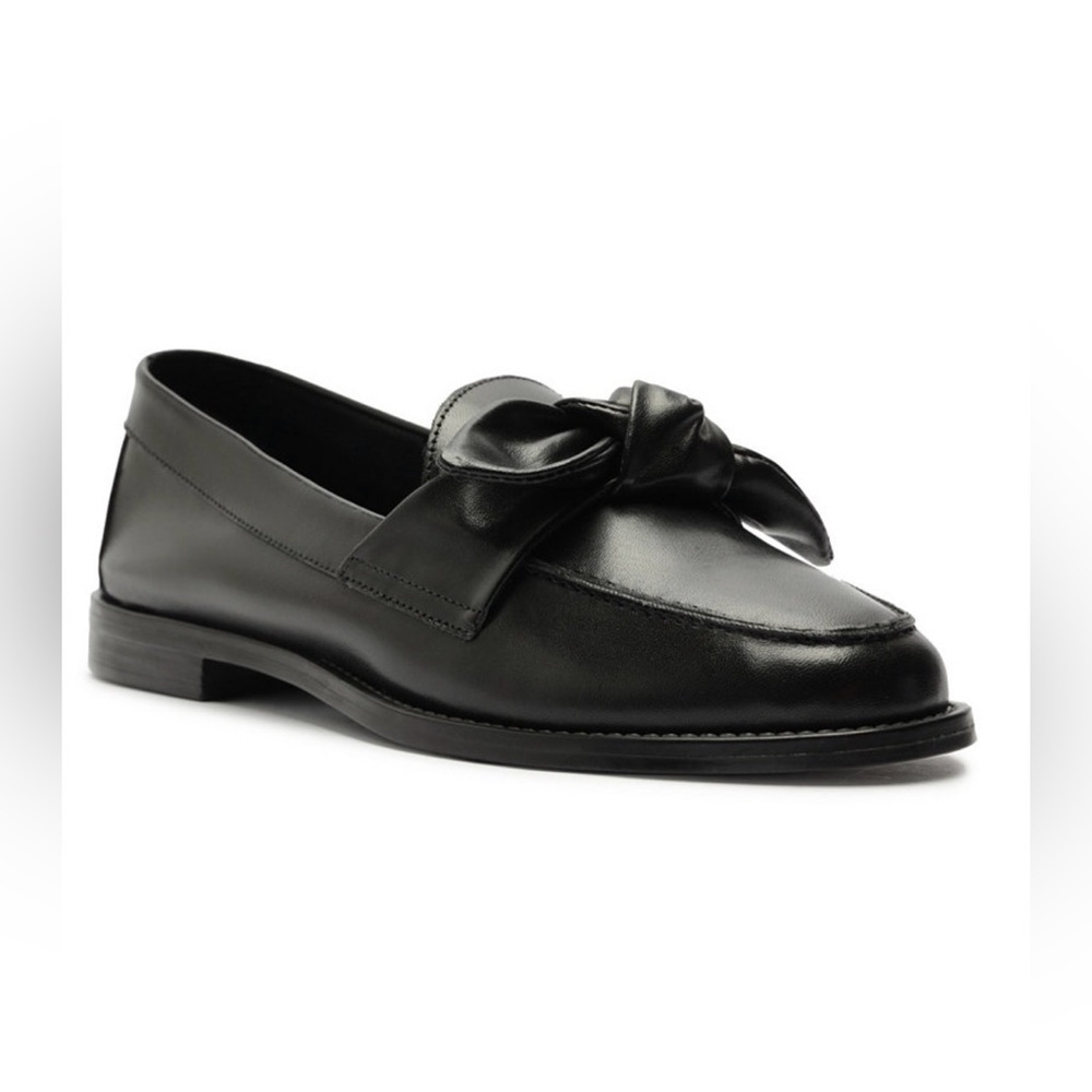 Arezzo Women's Cassidy Round Toe Leather Loafer